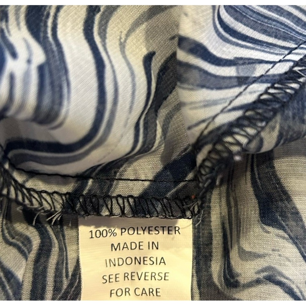 Grayson Women's Long Sleeve Button Up Blouse Size Large Gray Blue Swirl Sheer - Picture 6 of 6